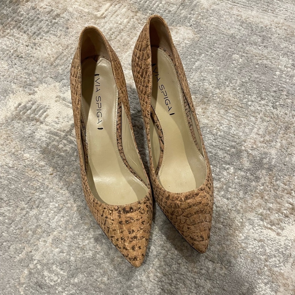 Via Spiga Carola Dress Pumps Leather Natural Crocodile Print Size 8M 3.5” Heel - Picture 11 of 11